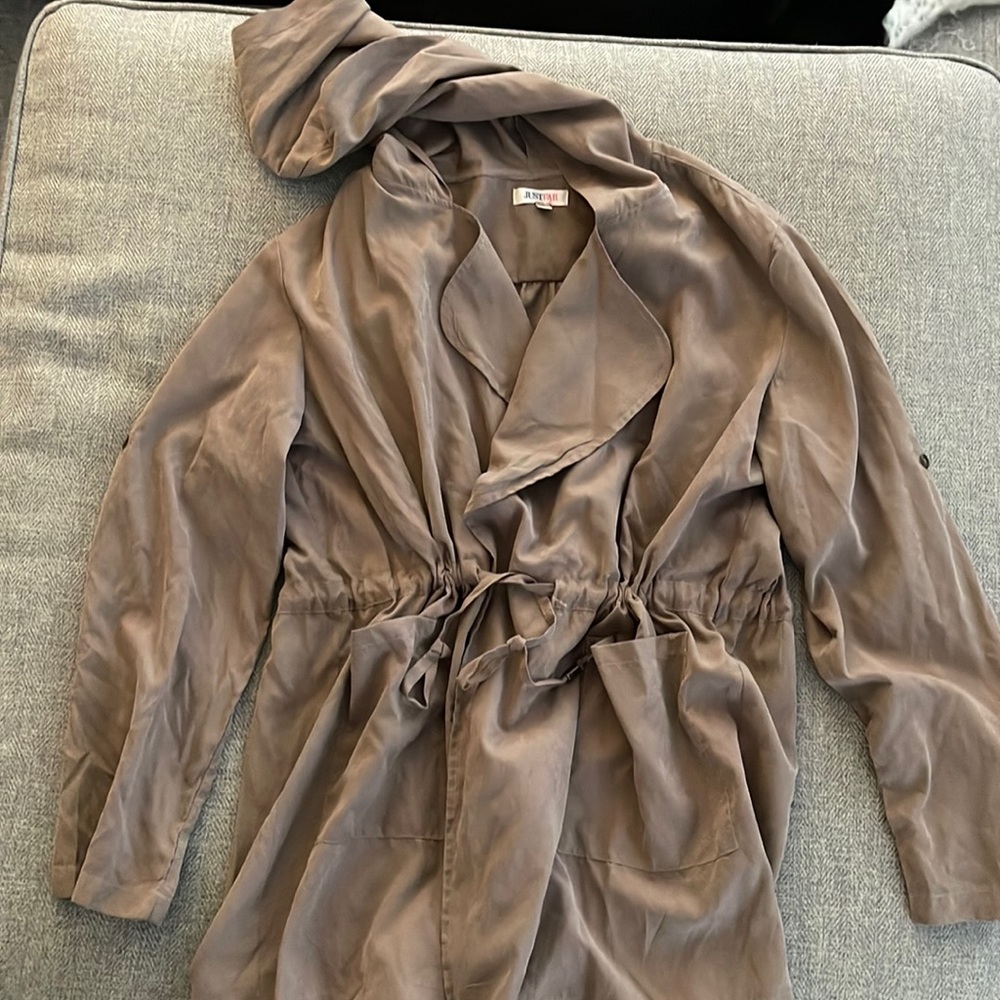 Womens drawstring light weight jacket